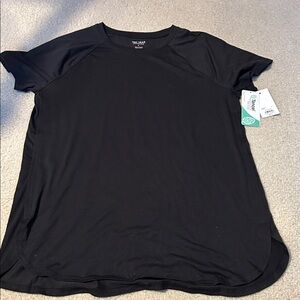 Tek Gear high slit short sleeve tee